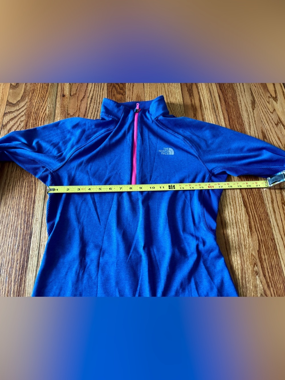 The North Face Royal Blue Women's Pullover with Yellow Logo - Picture 5 of 9